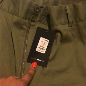 Fashion Nova Side snap pants NWT